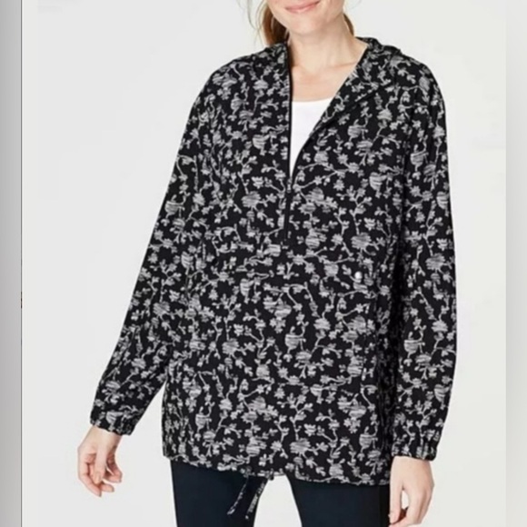 J.JILL Fit On The Go Hooded Jacket/WindbreakerBlack 1/2 Zip Size Small Petite - Picture 1 of 12